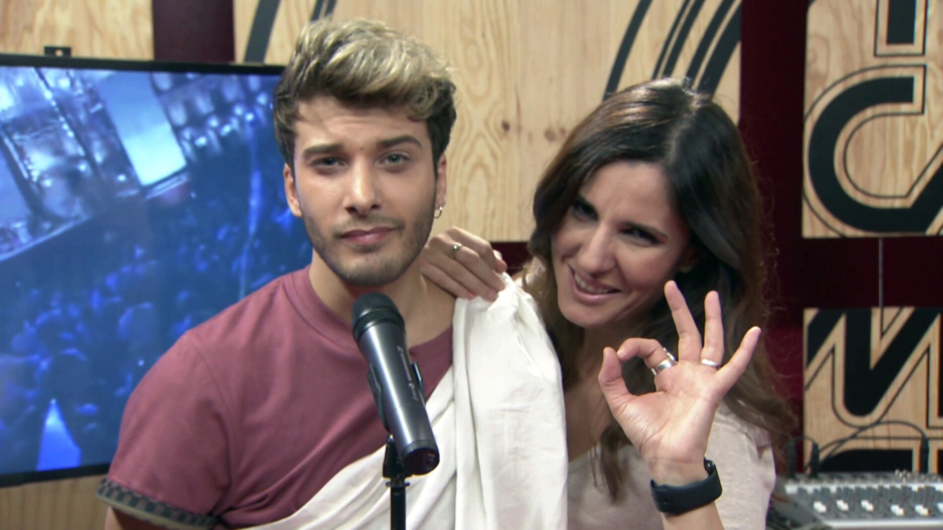 Blas Cant&oacute; se queda sin respiraci&oacute;n para interpretar a Diana Navarro