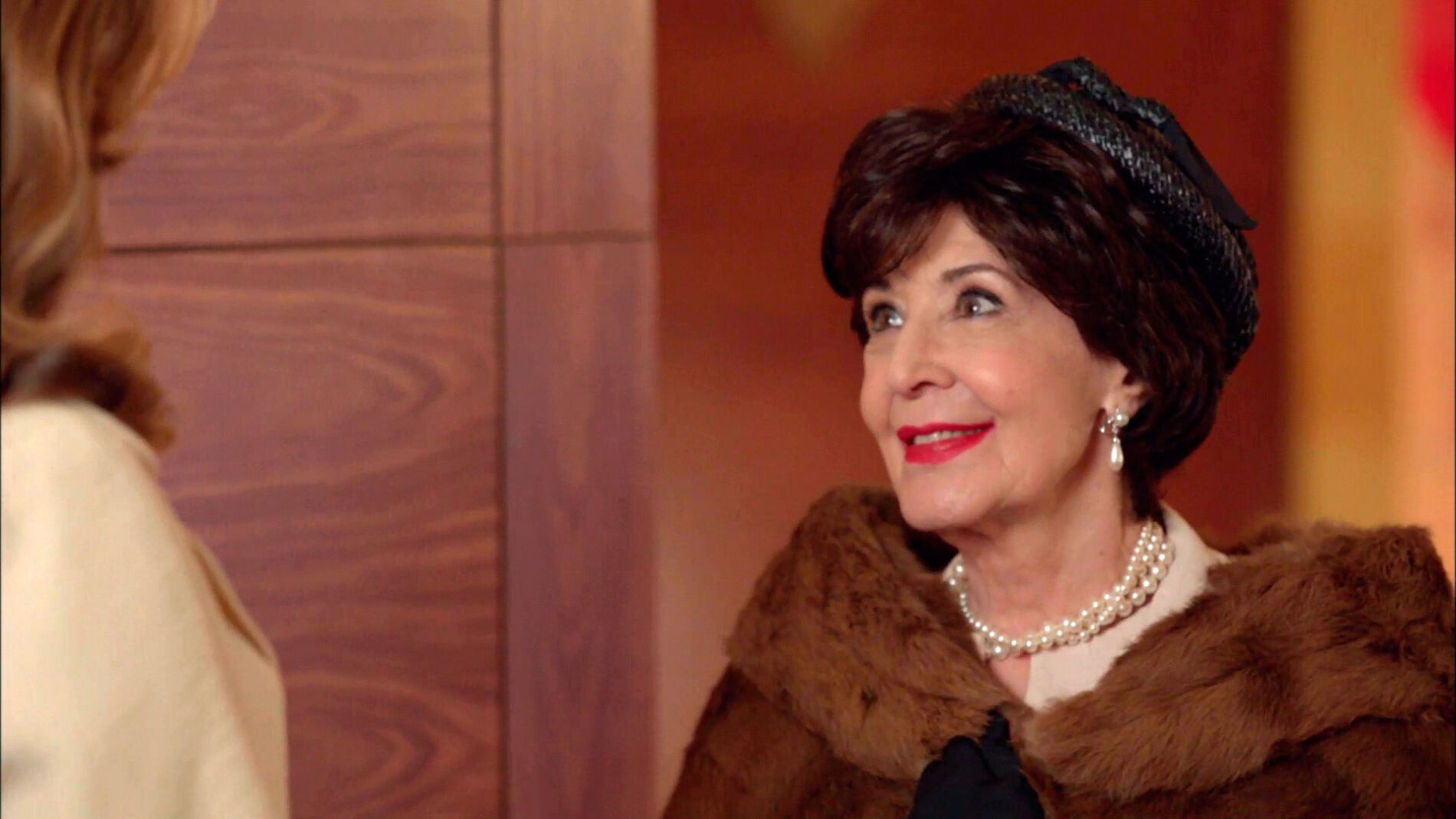 Petra se impresiona con Cristina, le recuerda a su sobrina