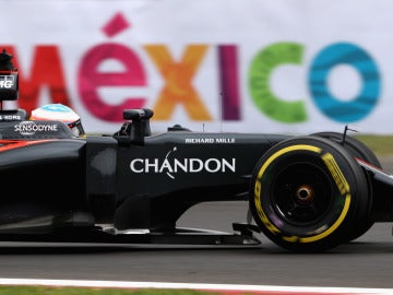 Fernando Alonso, rodando en el circuito de México