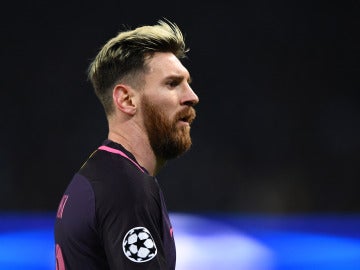 Messi, enfadado en el partido con el Barcelona