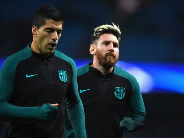 Luis Suárez y Leo Messi, en el calentamiento previo al choque ante el City Luis Suárez y Leo Messi, en el calentamiento previo al choque ante el City
