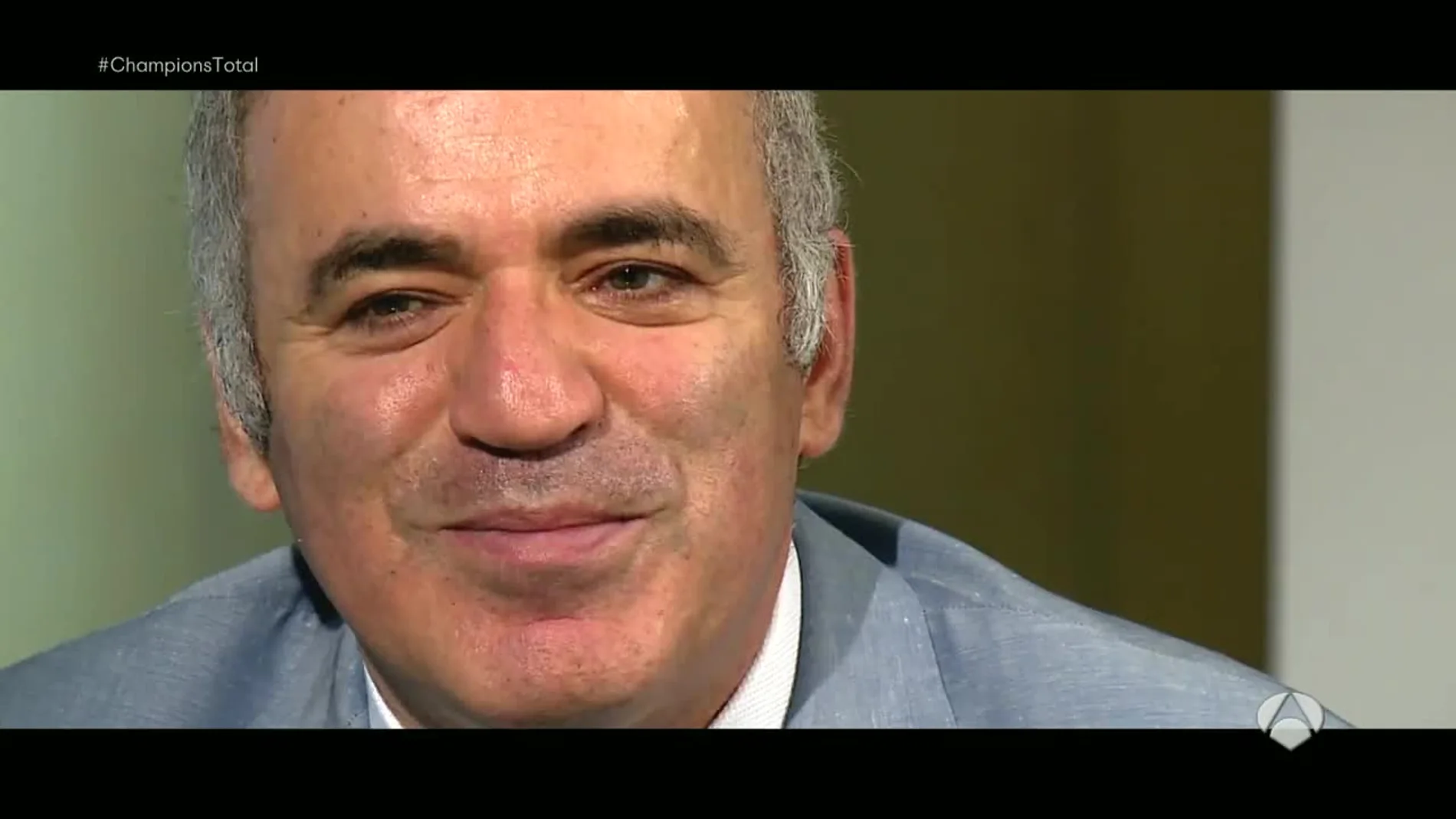 Gary Kasparov, campeón de ajedrez