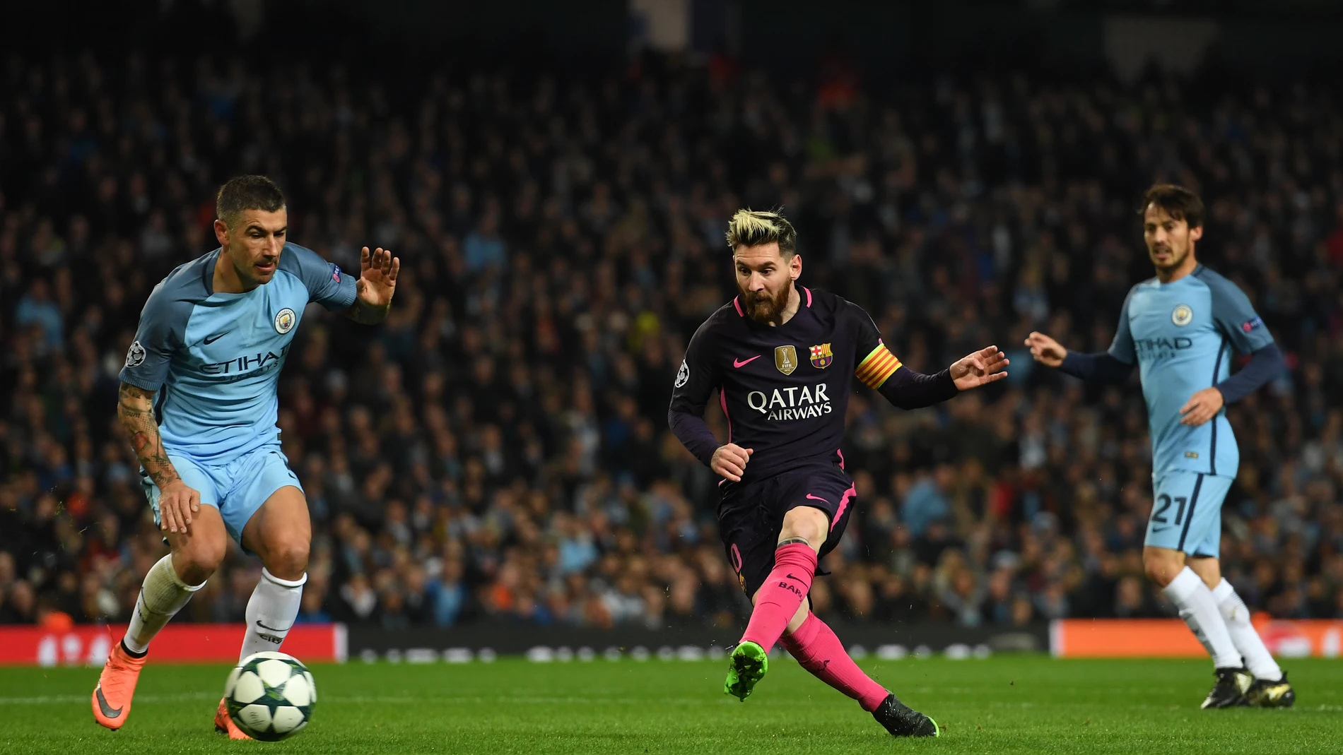 Leo Messi pone el 0-1 en el marcador a favor del Barça