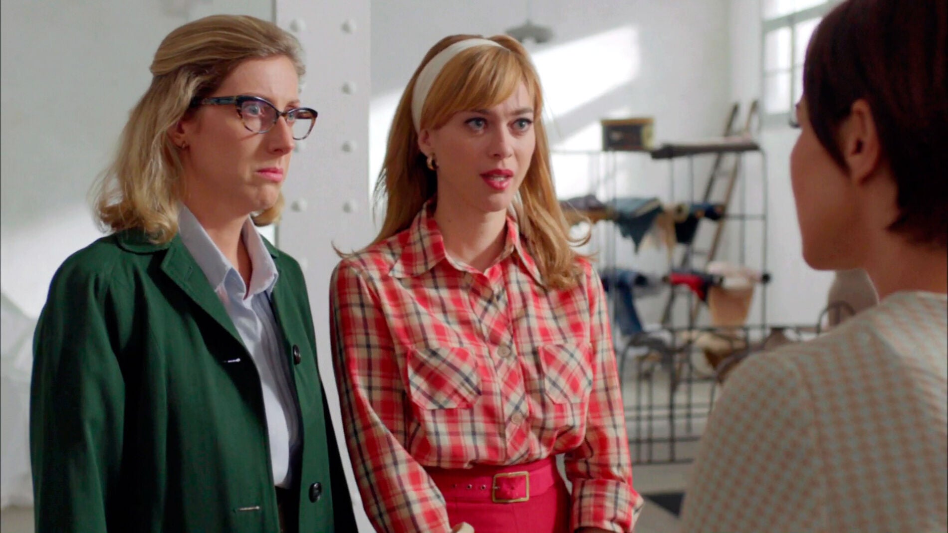 Rita y Clara no se ilusionan con la idea de que Ana se case con Carlos