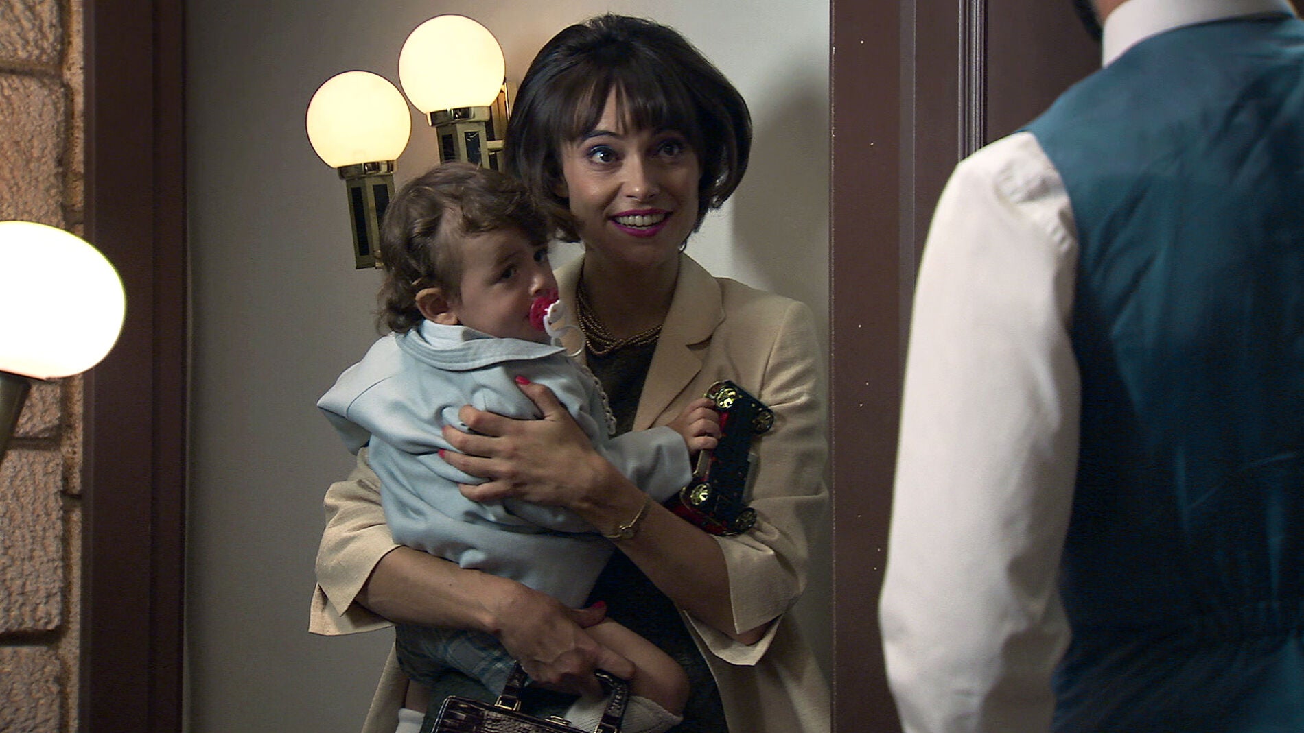 &iquest;Qui&eacute;n es la mujer que llama a la puerta de Alonso?