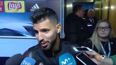 Agüero, el 'pacificador' en la bronca de Messi con un jugador del City