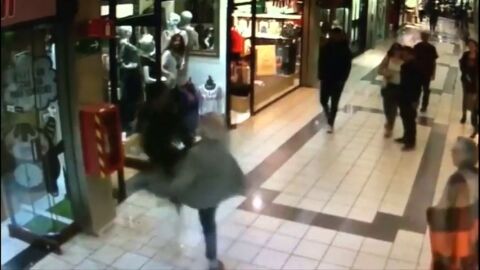 Un anciano derriba a un ladr&oacute;n cuando hu&iacute;a con su bot&iacute;n