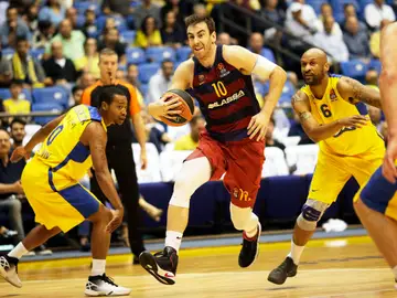 Víctor Claver, jugador del F.C Barcelona Lassa Víctor Claver, jugador del F.C Barcelona Lassa