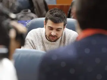 Ramón Espinar ante los medios Ramón Espinar ante los medios