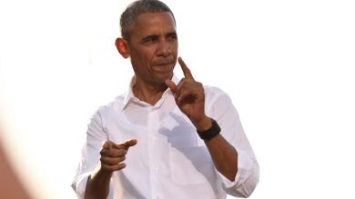 Obama pide el voto de jóvenes y afroamericanos en Carolina de Norte, mientras Clinton refuerza el voto demócrata en Arizona 