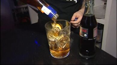 La edad de inicio en el consumo de alcohol es de tan sólo trece años en España