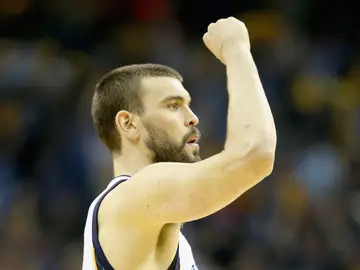 Marc Gasol celebra un punto con los Grizzlies Marc Gasol celebra un punto con los Grizzlies