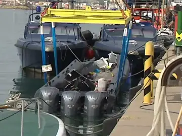 Frame 3.966238 de: Mueren cuatro narcotraficantes al colisionar su planeadora con una patrullera Frame 3.966238 de: Mueren cuatro narcotraficantes al colisionar su planeadora con una patrullera