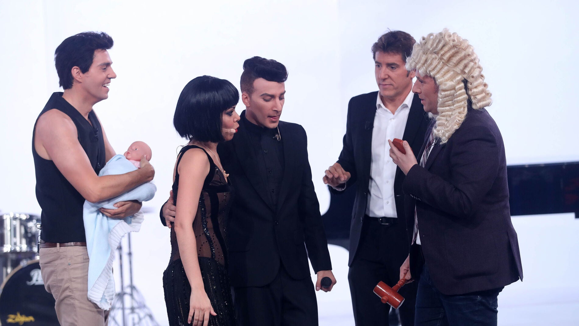 La técnica del falsete de los concursantes a juicio