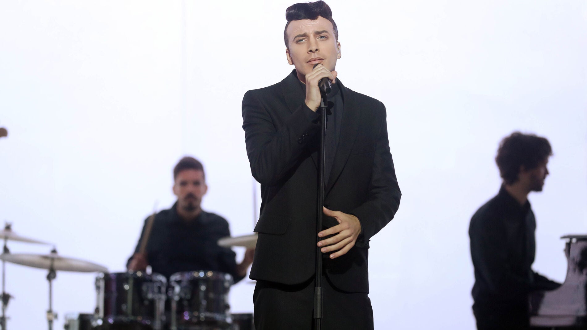 Blas Cant&oacute; nos enamora como Sam Smith con 'Stay with me'