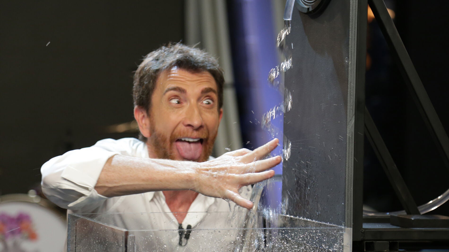 El incre&iacute;ble efecto del agua ingr&aacute;vida