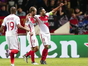 Falcao celebra un gol Falcao celebra un gol