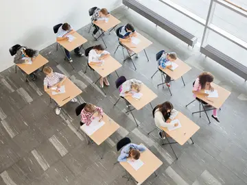 El gobierno suspende los efectos académicos de las reválidas El gobierno suspende los efectos académicos de las reválidas