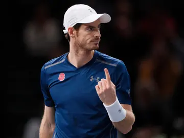 Andy Murray celebra su número 1 en la ATP ganando la final del Masters 1000 de Paris-Bercy Andy Murray celebra su número 1 en la ATP ganando la final del Masters 1000 de Paris-Bercy