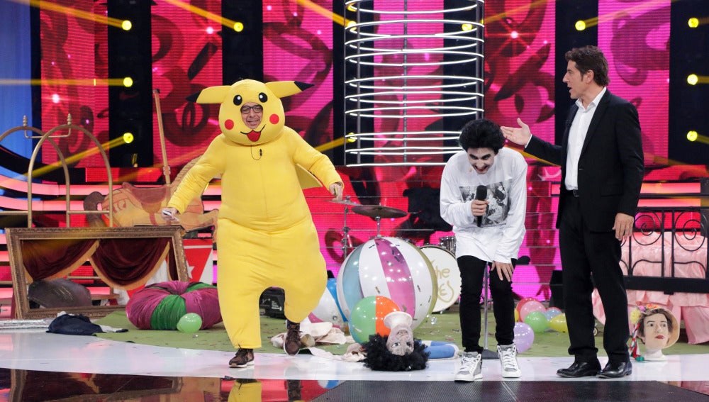 Un 'Pickachu salvaje' se cuela en el plat&oacute; de 'Tu cara me suena'