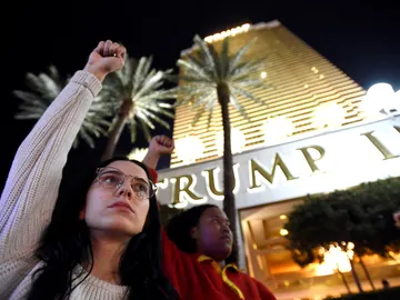 Protestas ante la 'Torre Trump' Protestas ante la 'Torre Trump'