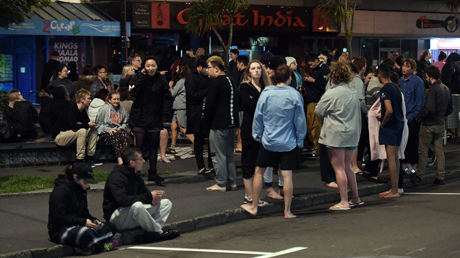 El Servicio de Defensa Civil de Nueva Zelanda rebaja la alerta de tsunami tras el terremoto de magnitud 7,8 que sacudió Christchurch 