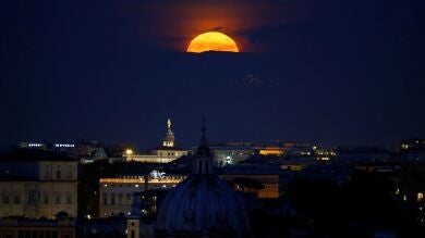 La superluna, el fenómeno que ha eclipsado a todo el mundo