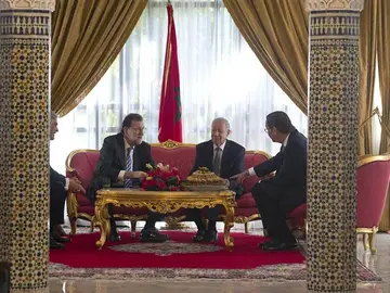 Rajoy con el ministro de Educación marroquí y el embajador de España en Marruecos Rajoy con el ministro de Educación marroquí y el embajador de España en Marruecos