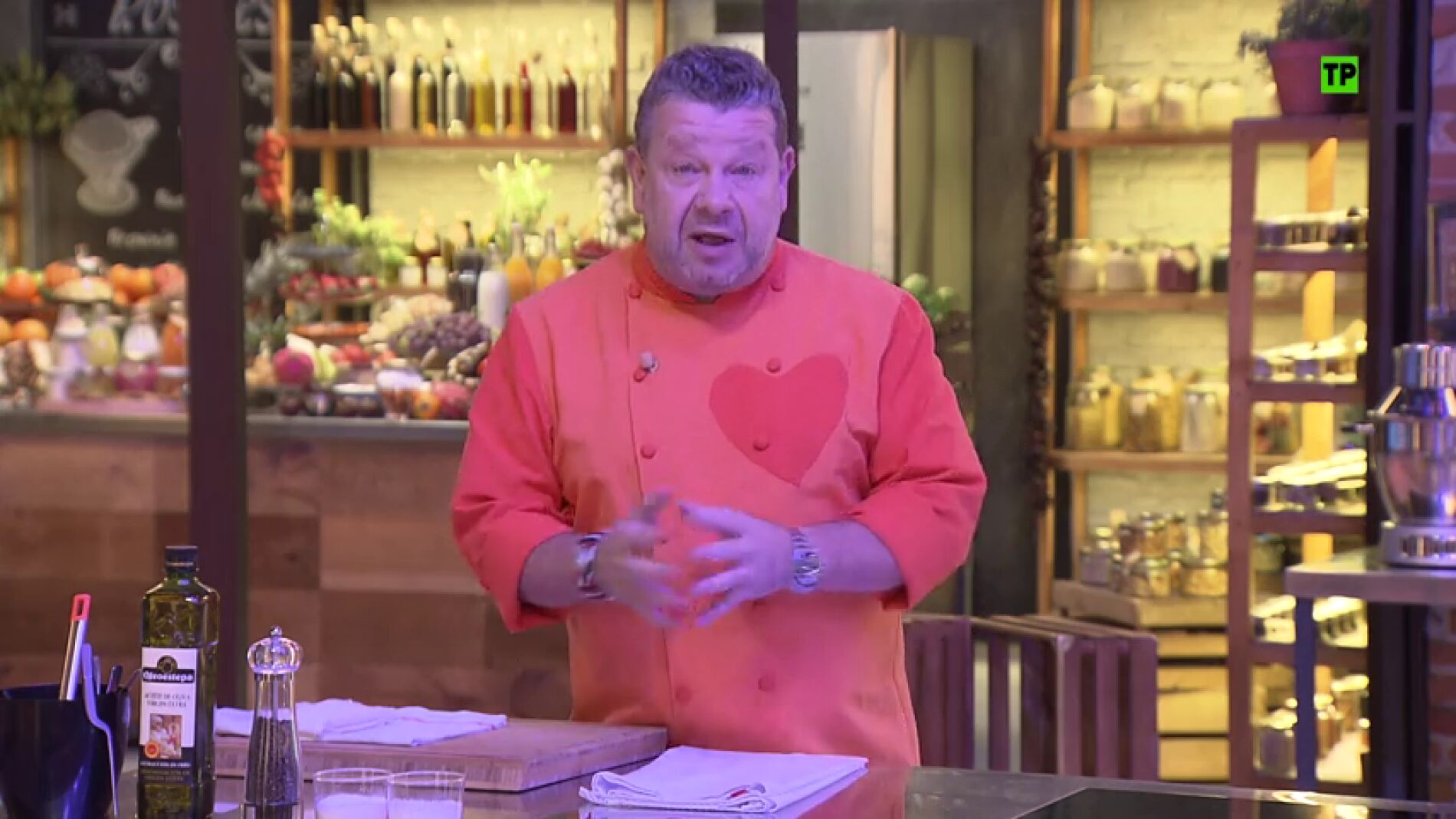 Frame 0.835664 de: T&uacute; puedes elegir al ganador de la cuarta temporada de 'Top Chef'