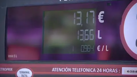 Frame 20.560396 de: Las "gasolineras fantasma" proliferan en España condicionadas por los límites legales autonómicos Frame 20.560396 de: Las "gasolineras fantasma" proliferan en España condicionadas por los límites legales autonómicos