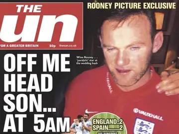 La imagen de Wayne Rooney borracho en la portada de 'The Sun' La imagen de Wayne Rooney borracho en la portada de 'The Sun'