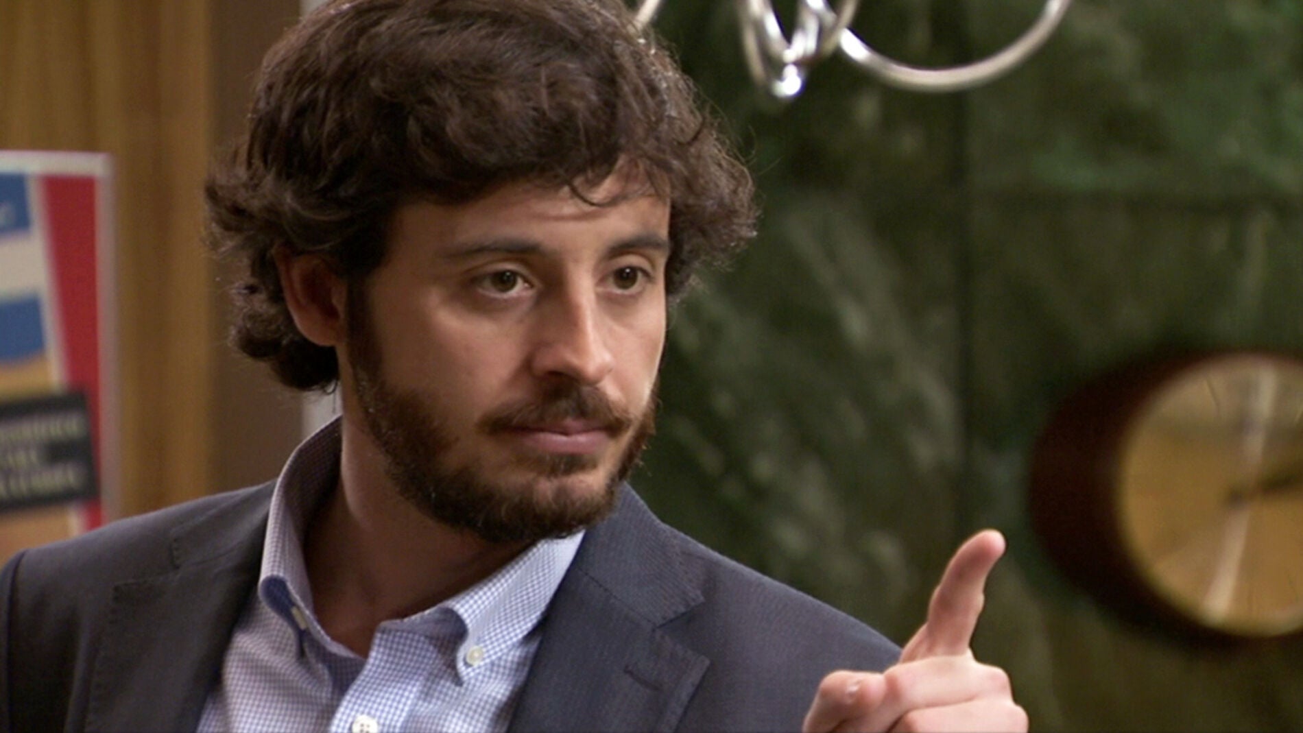 Jaime y Marta, enfrentados por la lealtad a la empresa