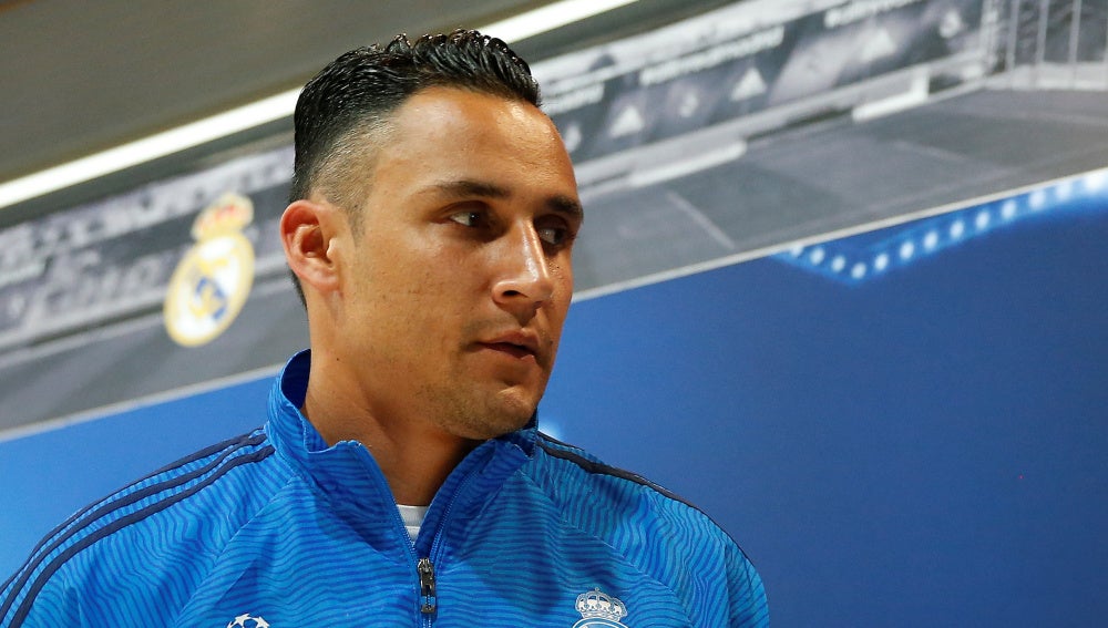 Keylor Navas en rueda de prensa