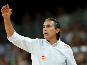 Scariolo en un partido Scariolo en un partido
