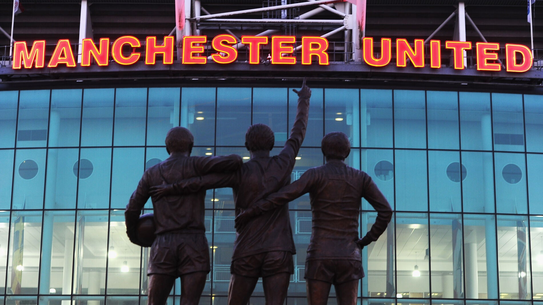 Exterior del estadio de Old Trafford