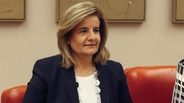 Fátima Báñez durante su comparecencia en la Comisión del Pacto de Toledo para informar sobre la situación del sistema de pensiones