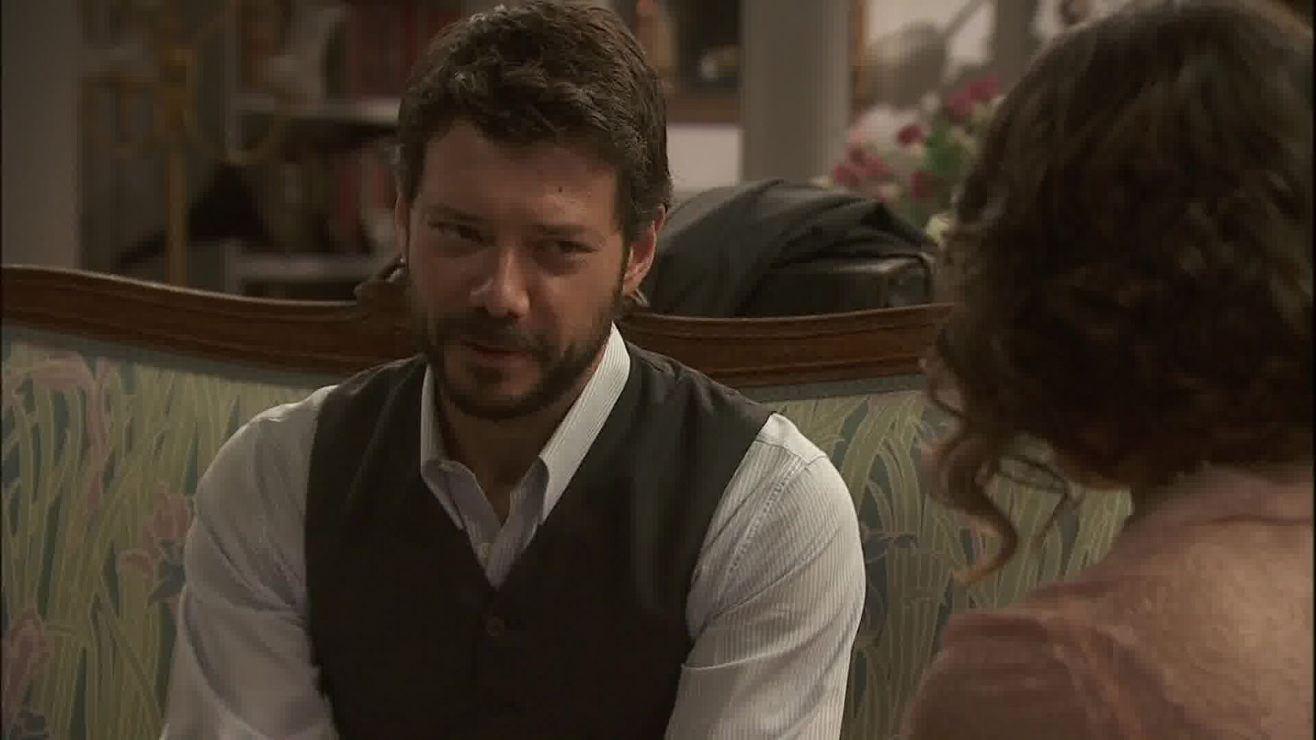 Lucas va a casa de Hernando a hacerle un chequeo