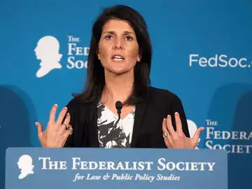 La gobernadora de Carolina del Sur, Nikki Haley La gobernadora de Carolina del Sur, Nikki Haley
