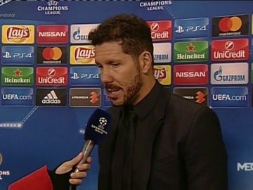 Frame 13.818492 de: Simeone