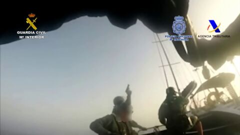 Frame 11.500392 de: Desarticulada una organizaci&oacute;n que introduc&iacute;a droga por mar en Espa&ntilde;a con destino a Libia y Egipto