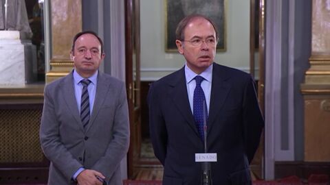 Frame 7.640539 de: Minuto de silencio en el Senado por la muerte de Rita Barber&aacute;