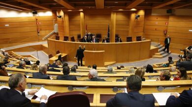 El Senado acuerda subir un 1% las retribuciones de los senadores y del personal que presta servicio en la Cámara Alta