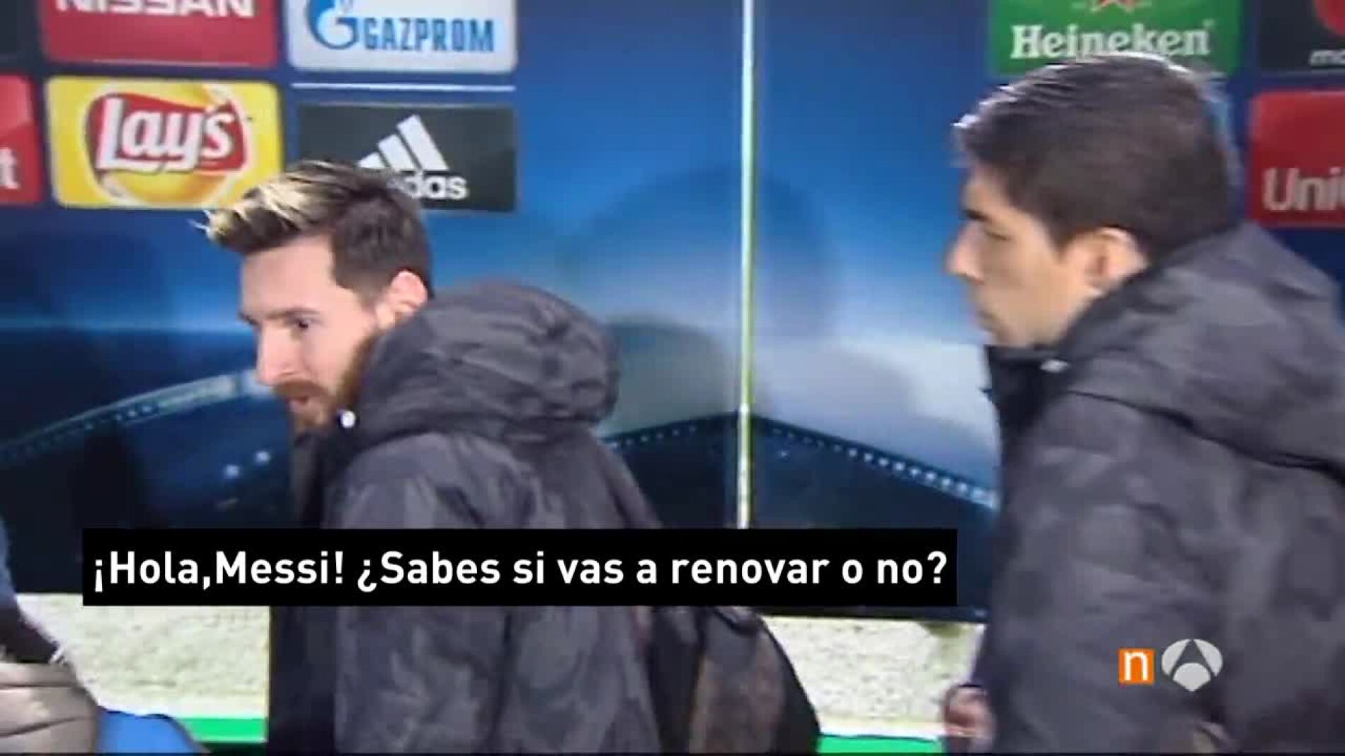 As&iacute; reaccion&oacute; Messi ante la pregunta del mill&oacute;n en zona mixta: "&iquest;Vas a renovar o no?"