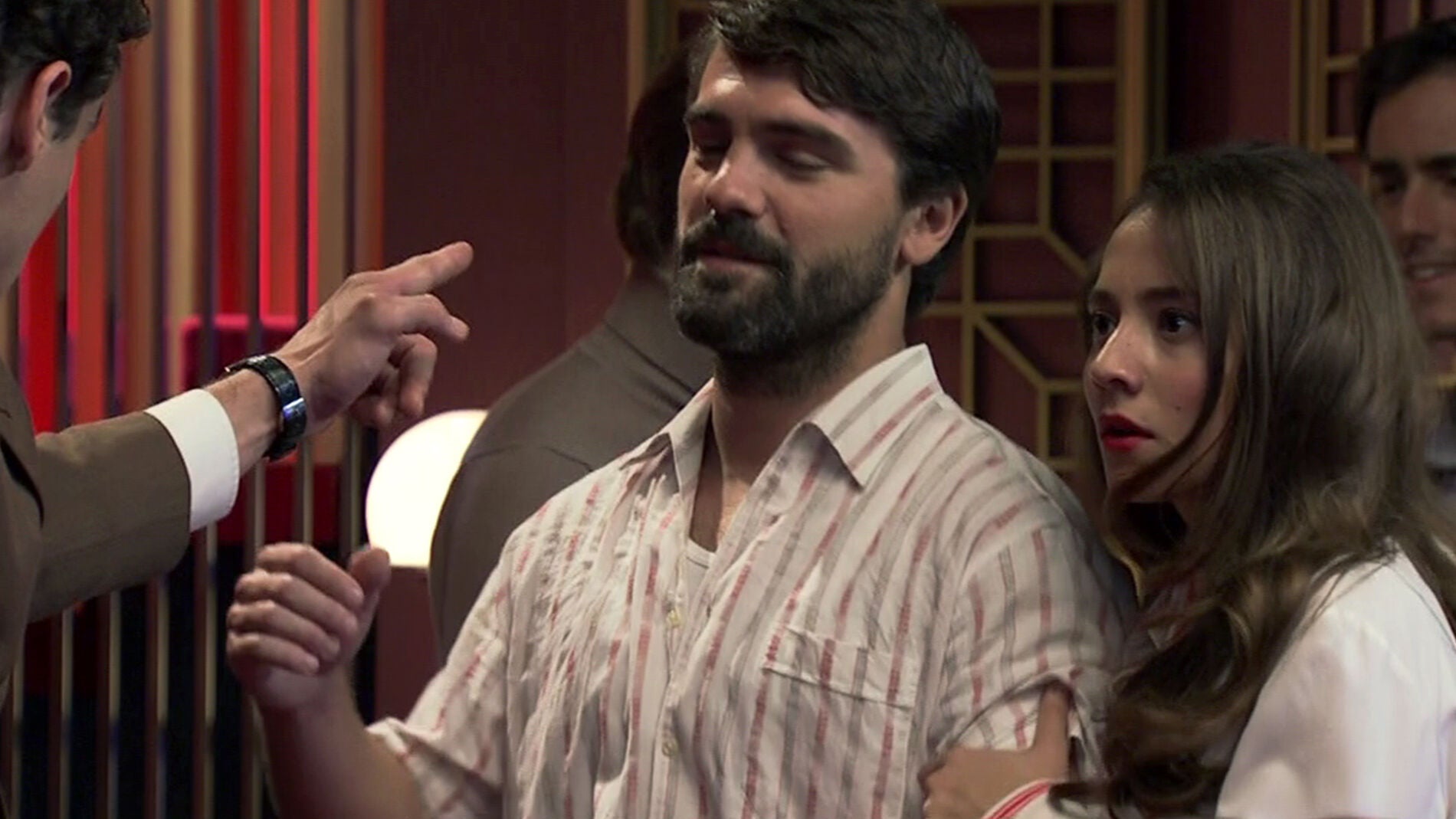 Rafael se enfrenta a Maroto por Alba