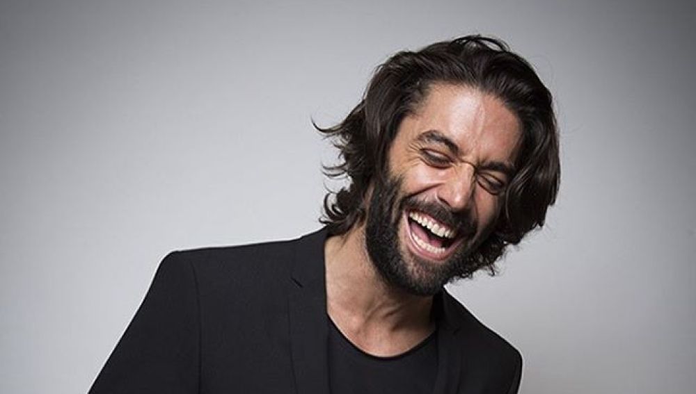 La transformación de Alejandro Muñoz a Severiano 'El Guapo' en solo 30 segundos