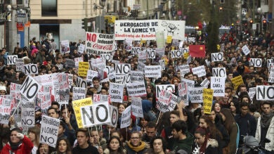 Cientos de jóvenes se manifiestan en Madrid bajo el lema 