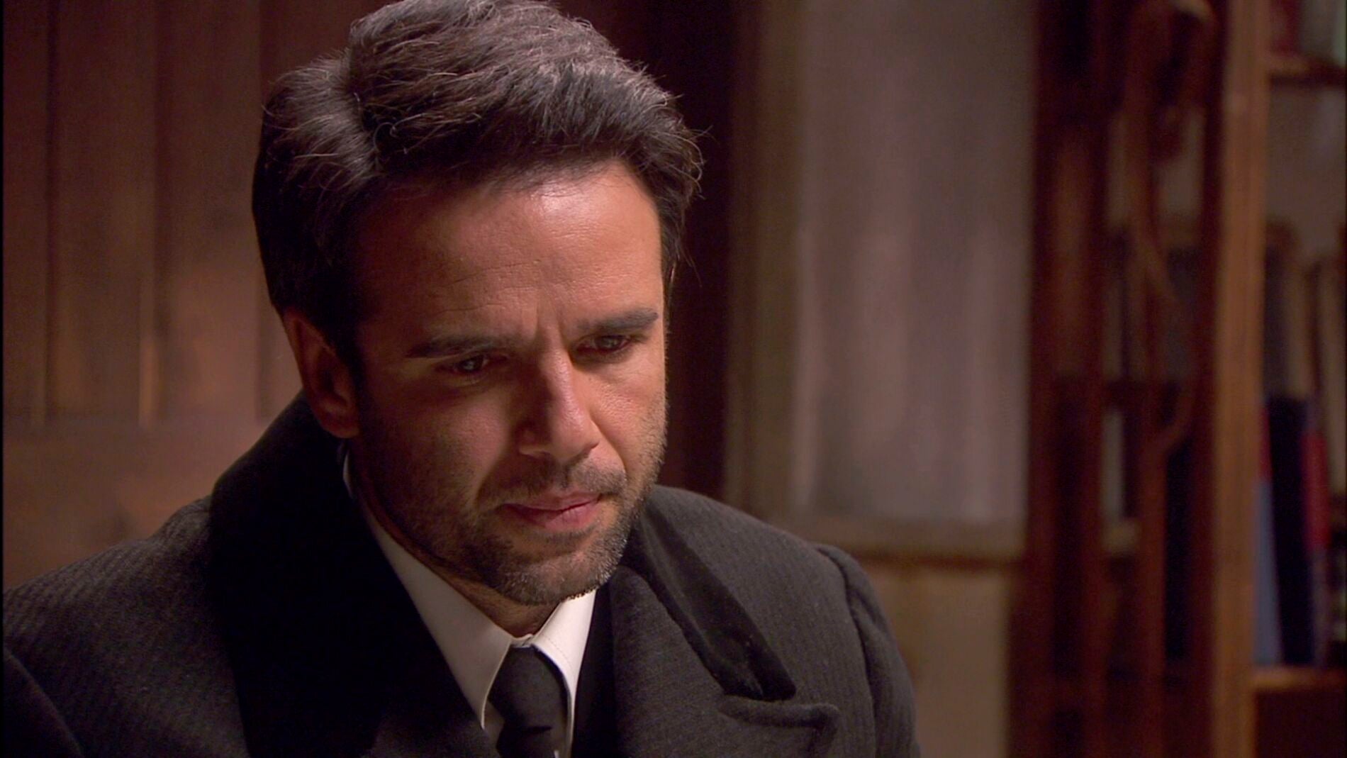 Carmelo preocupado ante Adela