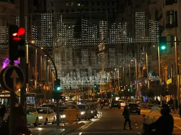 Gran Vía de Madrid iluminada por Navidad Gran Vía de Madrid iluminada por Navidad