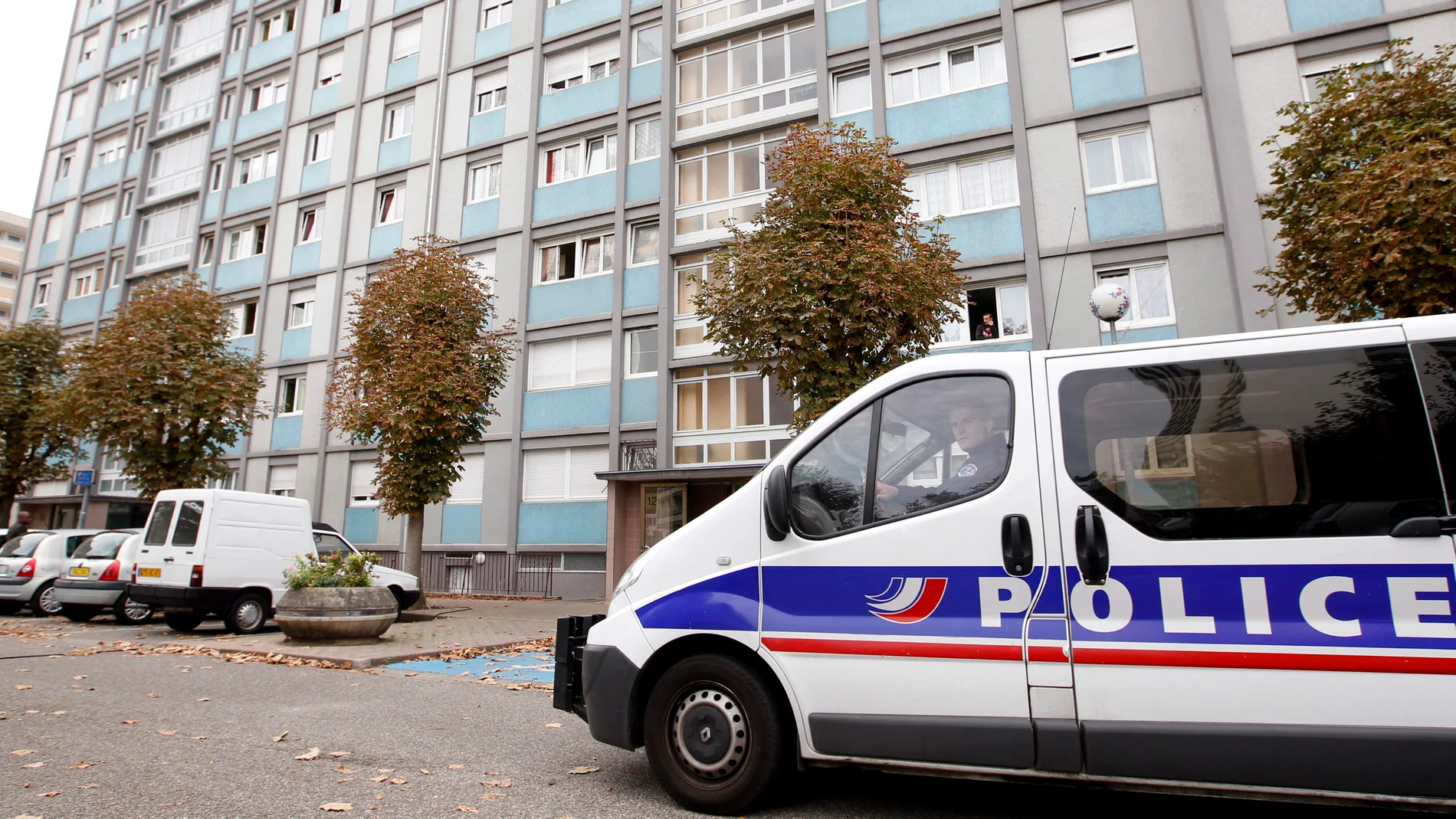 Un coche de policía francesa Un coche de policía francesa