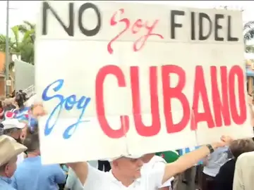 Frame 28.119259 de: Miles de personas se concentran en Miami para exigir democracia en Cuba Frame 28.119259 de: Miles de personas se concentran en Miami para exigir democracia en Cuba